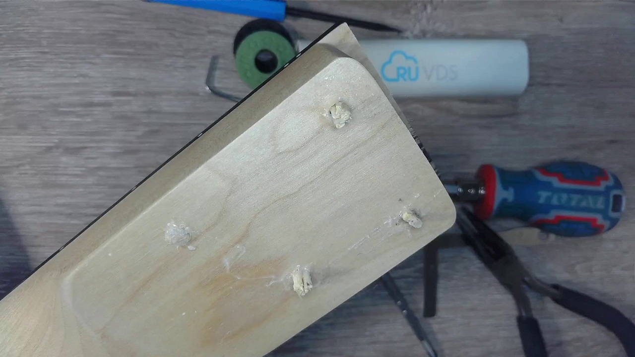 Электрогитара с семью «вкусными» звучаниями, доступными моментально - 4 Электрогитара с семью «вкусными» звучаниями, доступными моментально - 4