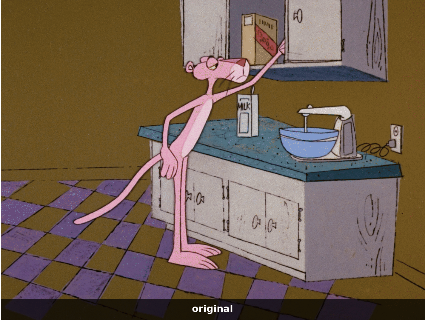 Сравнение (сервис жмёт изображения в jpeg, на деле там нет расслоения градиентов) 