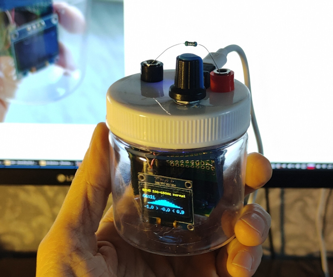 Рабочий прототип, вместо полезной нагрузки резистор