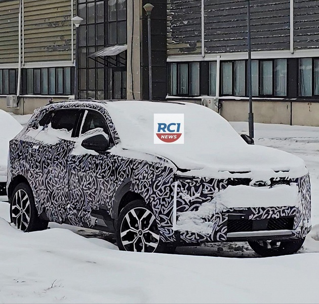 Топовую версию Lada Azimut засняли на территории АвтоВАЗа - 2 Топовую версию Lada Azimut засняли на территории АвтоВАЗа