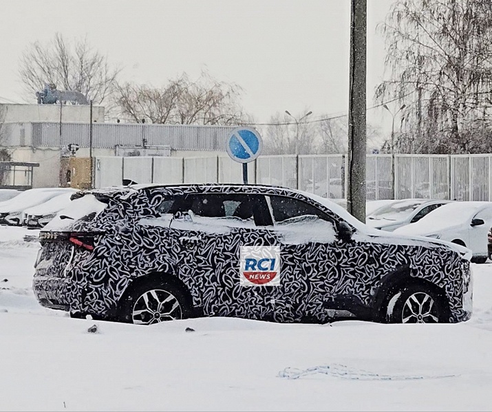 Топовую версию Lada Azimut засняли на территории АвтоВАЗа - 1 Топовую версию Lada Azimut засняли на территории АвтоВАЗа