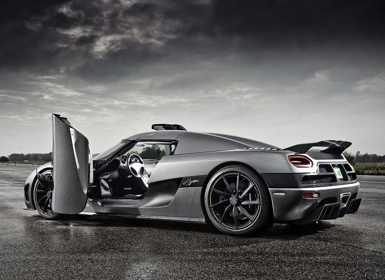 Основатель Koenigsegg заявляет, что «дизельные гибриды являются идеальной альтернативой электромобилям» - 1 Основатель Koenigsegg заявляет, что «дизельные гибриды являются идеальной альтернативой электромобилям»