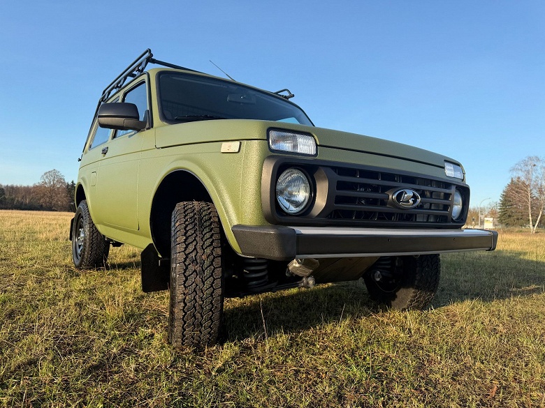 Lada Niva Legend 2025 начали превращать в Европе в машину для охотников за 32 тысячи евро (3 млн рублей) - 1 Lada Niva Legend 2025 начали превращать в Европе в машину для охотников за 32 тысячи евро (3 млн рублей)