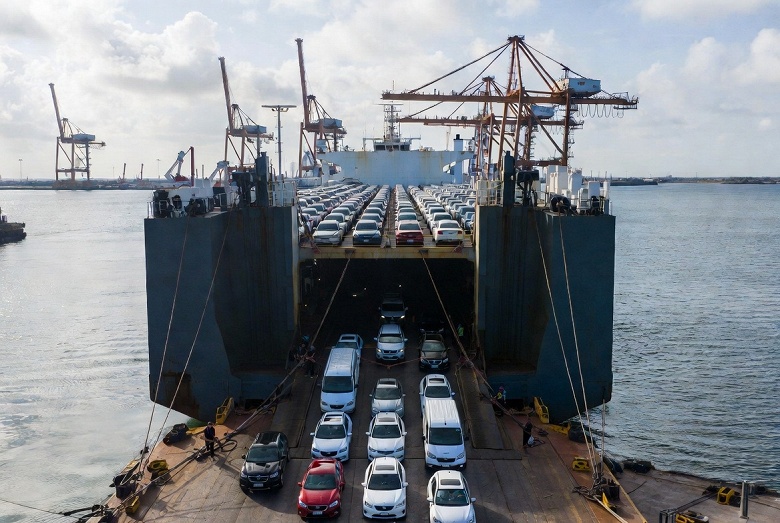 Конец эпохи: Китай опережает Японию и становится №1 в мировых продажах авто уже в 2025 году