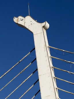 Xiaomi 17 Ultra против Samsung Galaxy S25 Ultra, iPhone 17 Pro Max и OnePlus 15. Опубликованы фото, сделанные этими смартфонами с зумом 10х и 20х