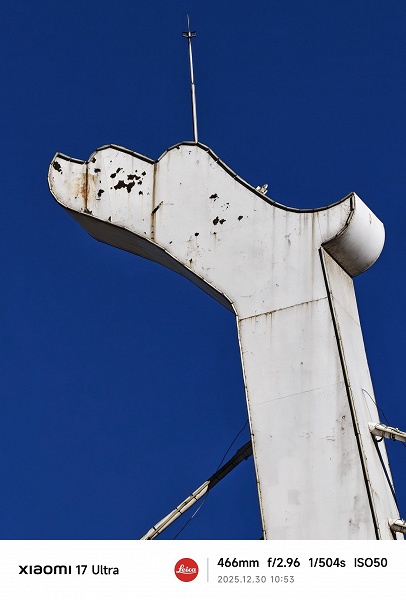 Xiaomi 17 Ultra против Samsung Galaxy S25 Ultra, iPhone 17 Pro Max и OnePlus 15. Опубликованы фото, сделанные этими смартфонами с зумом 10х и 20х