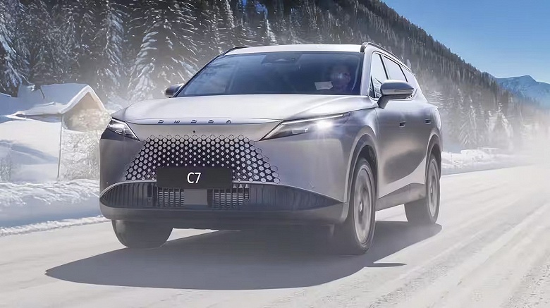 Omoda переписала ценники: кроссоверы Omoda C5 и Omoda C7 подорожали во всех комплектациях - 1 Omoda переписала ценники: кроссоверы Omoda C5 и Omoda C7 подорожали во всех комплектациях