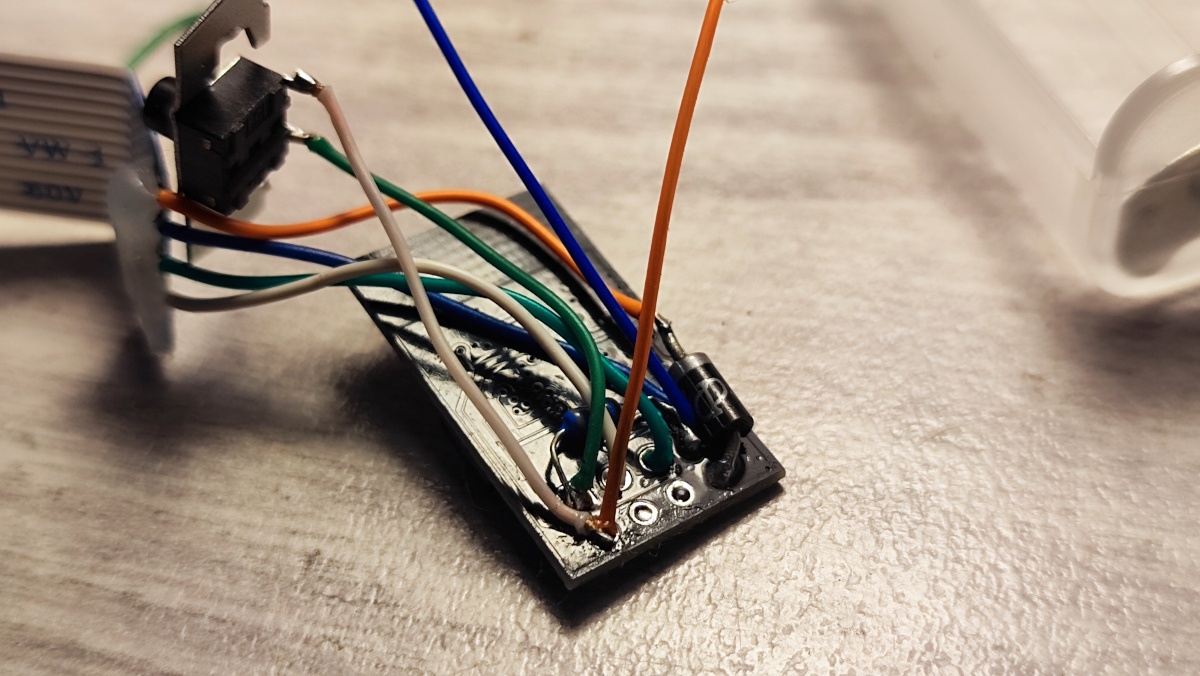 Модуль с проводами