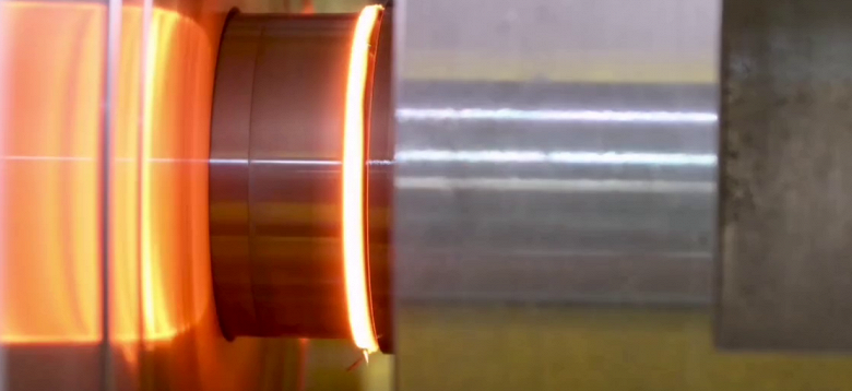 Роторы двигателя ПД-35 стали легче и прочнее. В России начали использовать уникальную установку для сварки трением