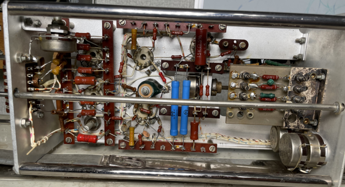 Сменный блок U-1, вид сбоку. Производство тех лет признавало только панельки