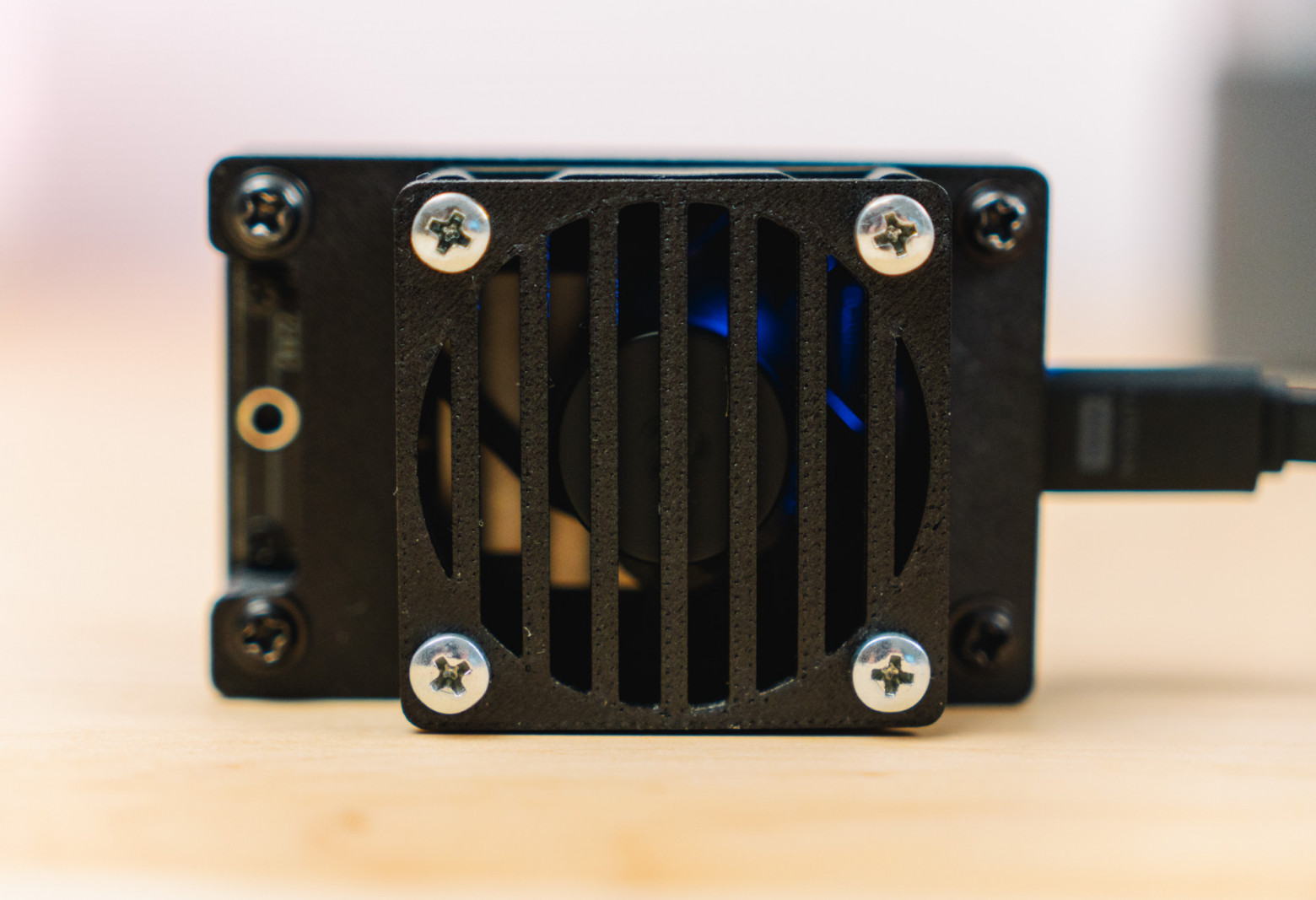 Ужасно быстрый кардридер CFexpress TypeA-флешек за очень дёшево - 13