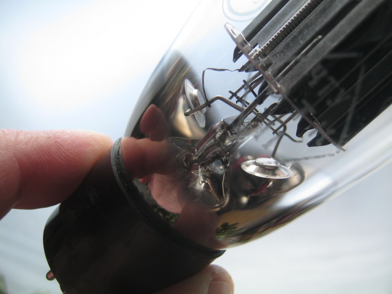 Электровакуумный геттер, газовыделение, газопоглощение в ЭВП - 1