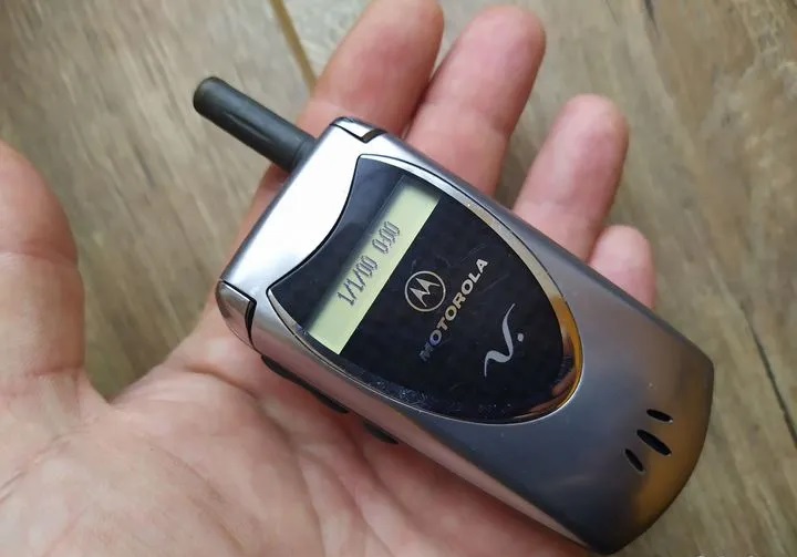 Тайна Motorola E398 — лучшего музыкального телефона из нулевых - 8 Тайна Motorola E398 — лучшего музыкального телефона из нулевых - 8