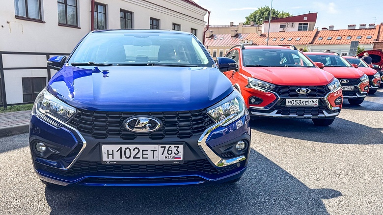 Цены поехали вверх: АвтоВАЗ переписал прайсы почти на всю линейку Lada и продолжил действие скидок - 1 Цены поехали вверх: АвтоВАЗ переписал прайсы почти на всю линейку Lada и продолжил действие скидок