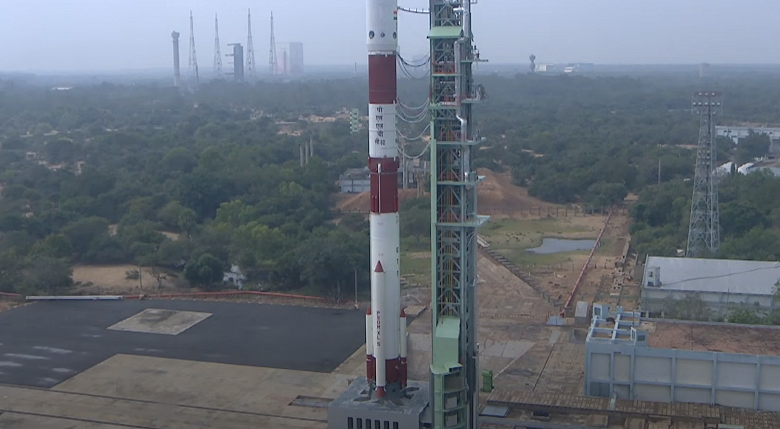 Индийская ракета второй раз подряд не справилась с выводом спутников на орбите