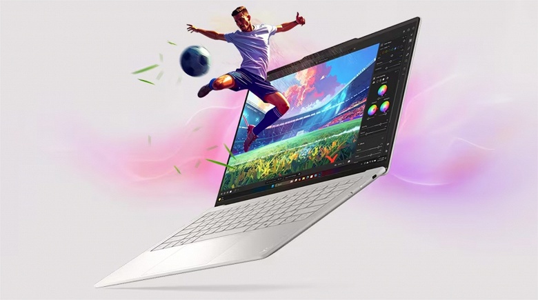 Первый ноутбук с Core Ultra 3 поступил в продажу. Даже с 8-ядерным Core Ultra 7 355 модель Lenovo Yoga Slim 7i Ultra Aura Edition стоит немало