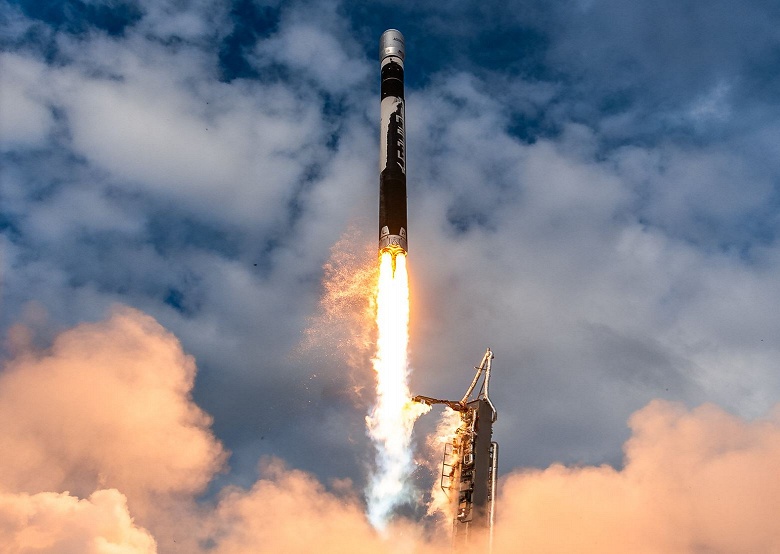 Американские ракеты растут в размерах: Firefly Aerospace анонсировала модернизированную ракету Alpha Block II длиной почти 32 метра и с собственной авионикой