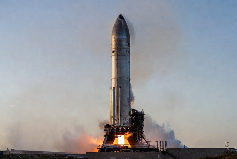 SpaceX устроила ночной марафон: Starship и Super Heavy нового поколения вышли на испытания