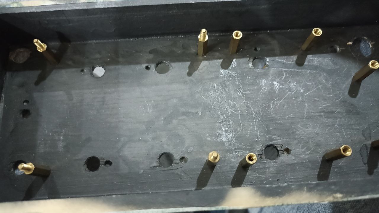 Новогодний подарок себе — полный электрогитарный аудиотракт в уютной деревянной коробочке - 20