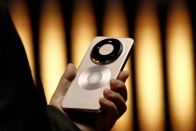 Huawei Mate 80 стал суперхитом. Базовая версия обошла все флагманы с 1,5 млн активаций