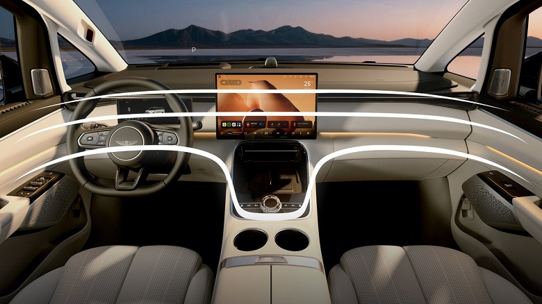 Toyota Alphard отдыхает. Представлен Geely Galaxy V900: 462 л.с., полный привод, пневмоподвеска, 1220 км на баке бензина и 10 граммов золота &mdash; всего 270 тыс. юаней (3 млн рублей)