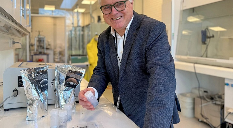 Лунный реголит превратят в «чернила» для электроники: местный грунт готовят к печати микросхем - 1 Лунный реголит превратят в «чернила» для электроники: местный грунт готовят к печати микросхем