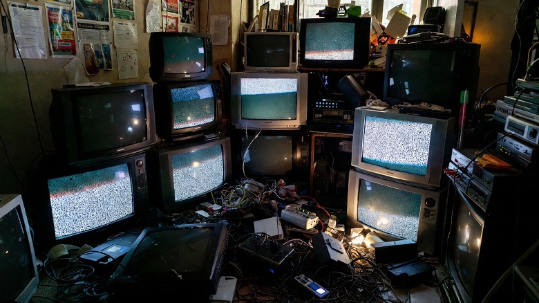 &laquo;Не так страшен чёрт, как его малюют&raquo;. Мощная магнитная буря не нарушила телевещание и радиосвязь в России