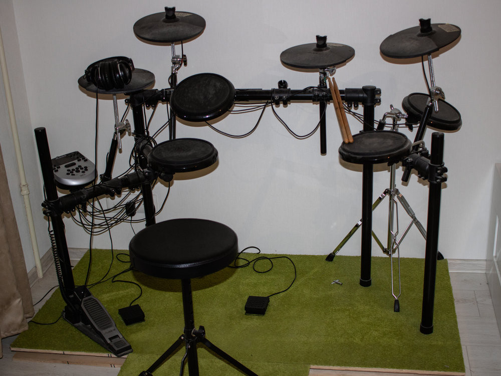 Программирование&Музыка: собираем и кодим бесшумную педаль бас-бочки на Arduino на радость соседям - 1