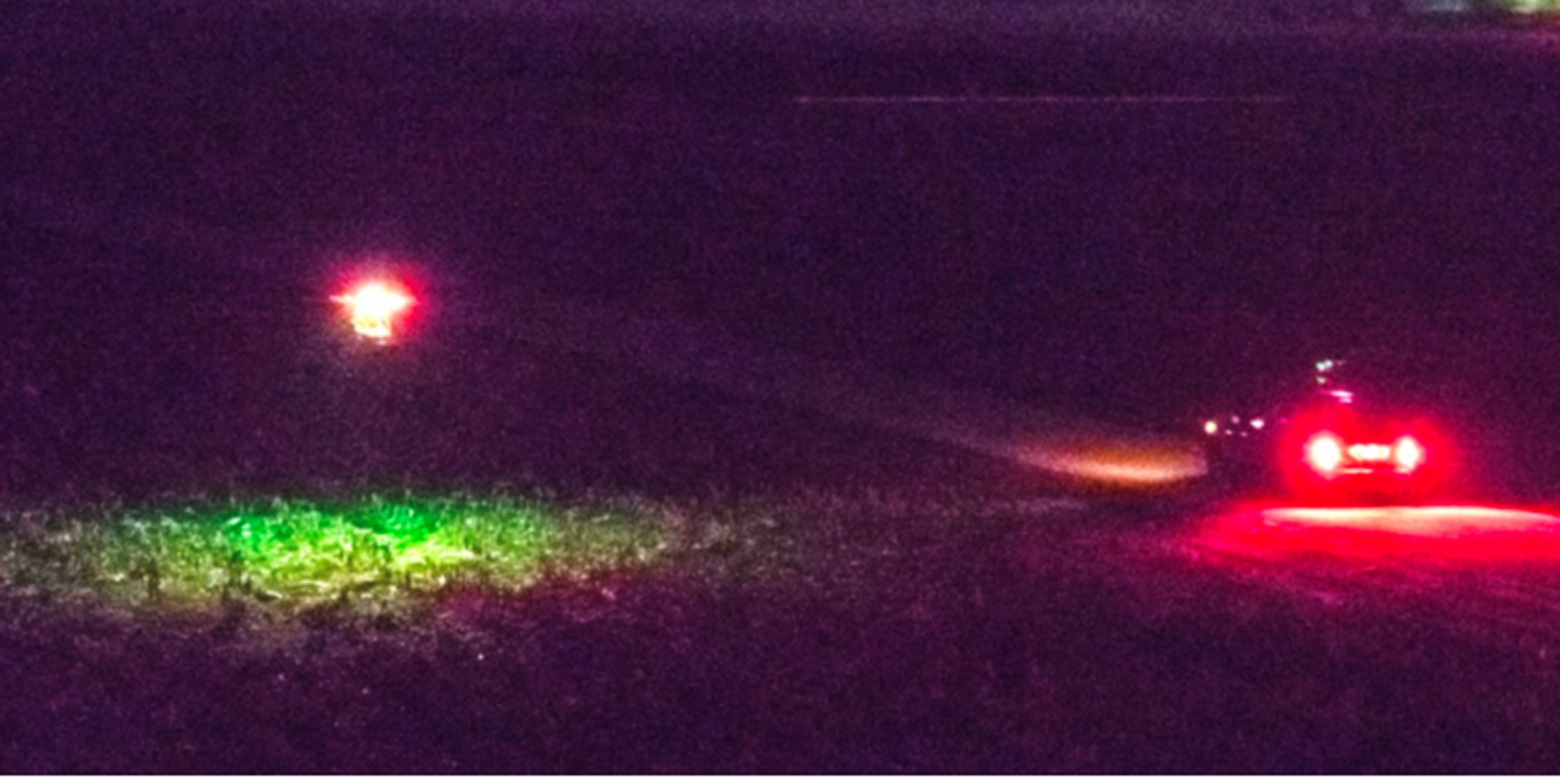 Рисунок 4. Эксперимент «дрон–автомобиль»: квантовый передатчик установлен на дроне, приёмник — в движущемся автомобиле.