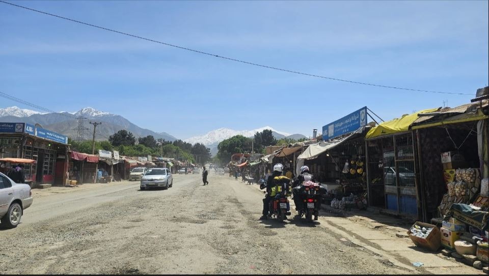 Деревушка по пути к перевалу Саланг