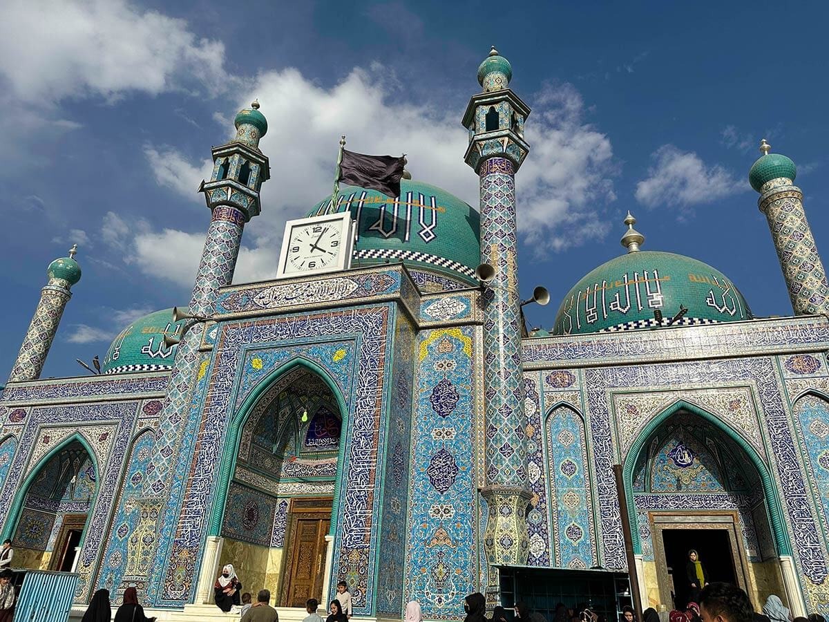 Мечеть Рауза Сахи Шах-и-Мардан