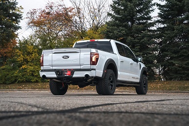 Ателье Roush Performance доработало Ford F-150: карбон, алюминий, лифт подвески, сейф, но стоковый мотор