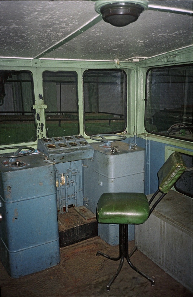 Кабина IIКП4Б-10. Фото П. В. Кашина, 2004 г.