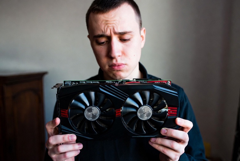 Пользователи сообщают, что Gigabyte и Corsair отменяют заказы, а затем предлагают товар по новым, повышенным ценам - 1 Пользователи сообщают, что Gigabyte и Corsair отменяют заказы, а затем предлагают товар по новым, повышенным ценам