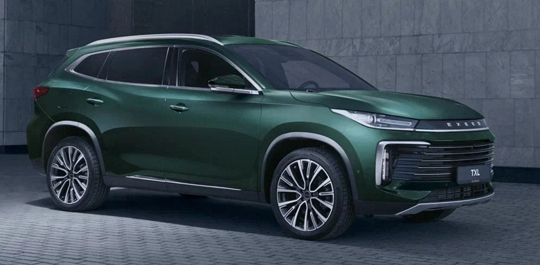 Китайский премиум поумнел: Exeed TXL обзавелся в России телематикой и VK-сервисами, цена &mdash; от 3,93 млн рублей