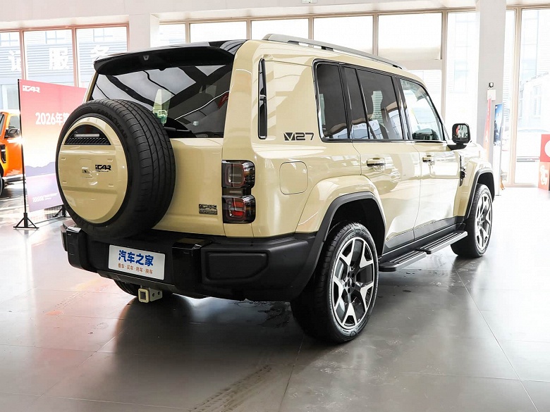 Похожий на Land Cruiser и Land Rover внедорожник Chery iCar V27 появился у дилеров в Китае. В 2026 году он должен официально приехать в Россию - 4 Похожий на Land Cruiser и Land Rover внедорожник Chery iCar V27 появился у дилеров в Китае. В 2026 году он должен официально приехать в Россию