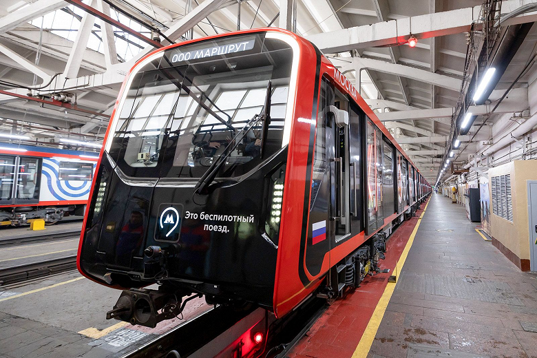 Первый беспилотный поезд метро в Москве начнет курсировать по графику к концу 2026 года - 1 Первый беспилотный поезд метро в Москве начнет курсировать по графику к концу 2026 года