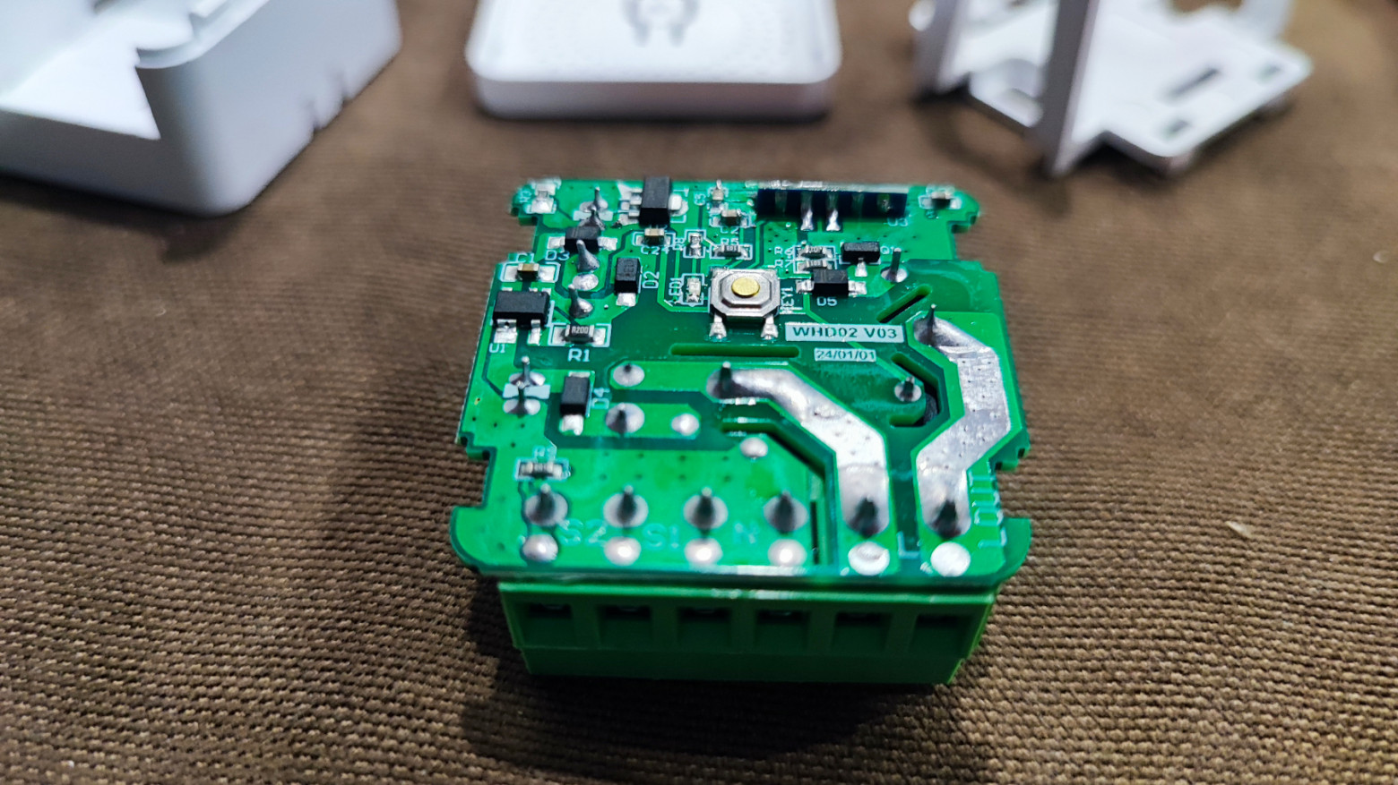 Разводка дорожек печатной платы модуля SM-01