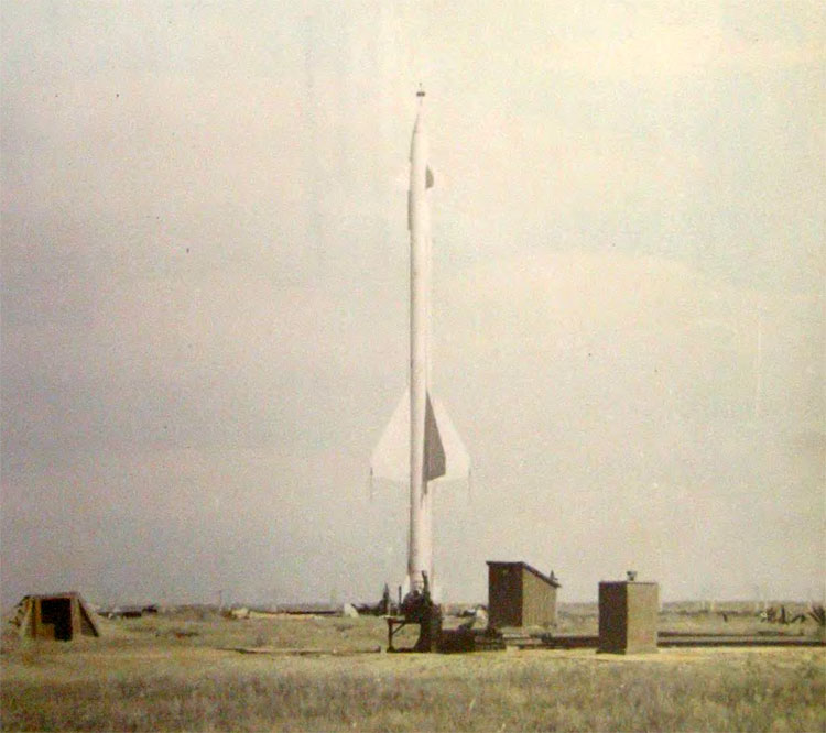 Ракета В-300 (модель 205) на боевой позиции