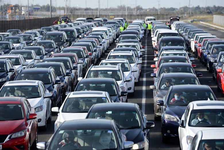 500 новых Nissan, Mazda и Zeekr для России застряли на китайской таможне