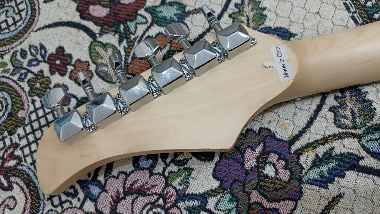 Levinson LS-300 — одна из самых дешёвых электрогитар - 30