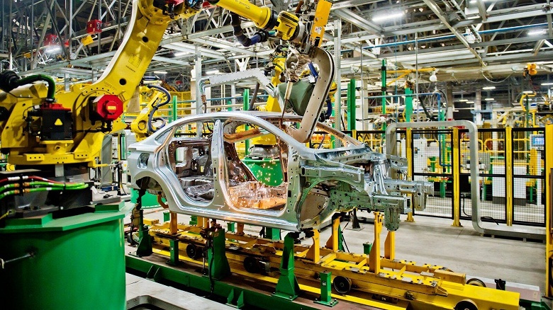 На АвтоВАЗе уже 1300 роботов: как теперь собирают автомобили Lada - 1 На АвтоВАЗе уже 1300 роботов: как теперь собирают автомобили Lada