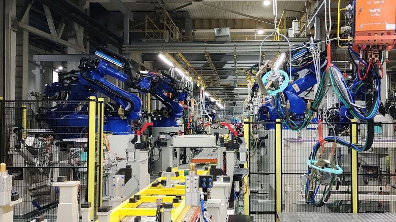 Проект на 70 млрд руб: в России запустили сразу 7 новых заводов, связанных с машинами - 1 Проект на 70 млрд руб: в России запустили сразу 7 новых заводов, связанных с машинами