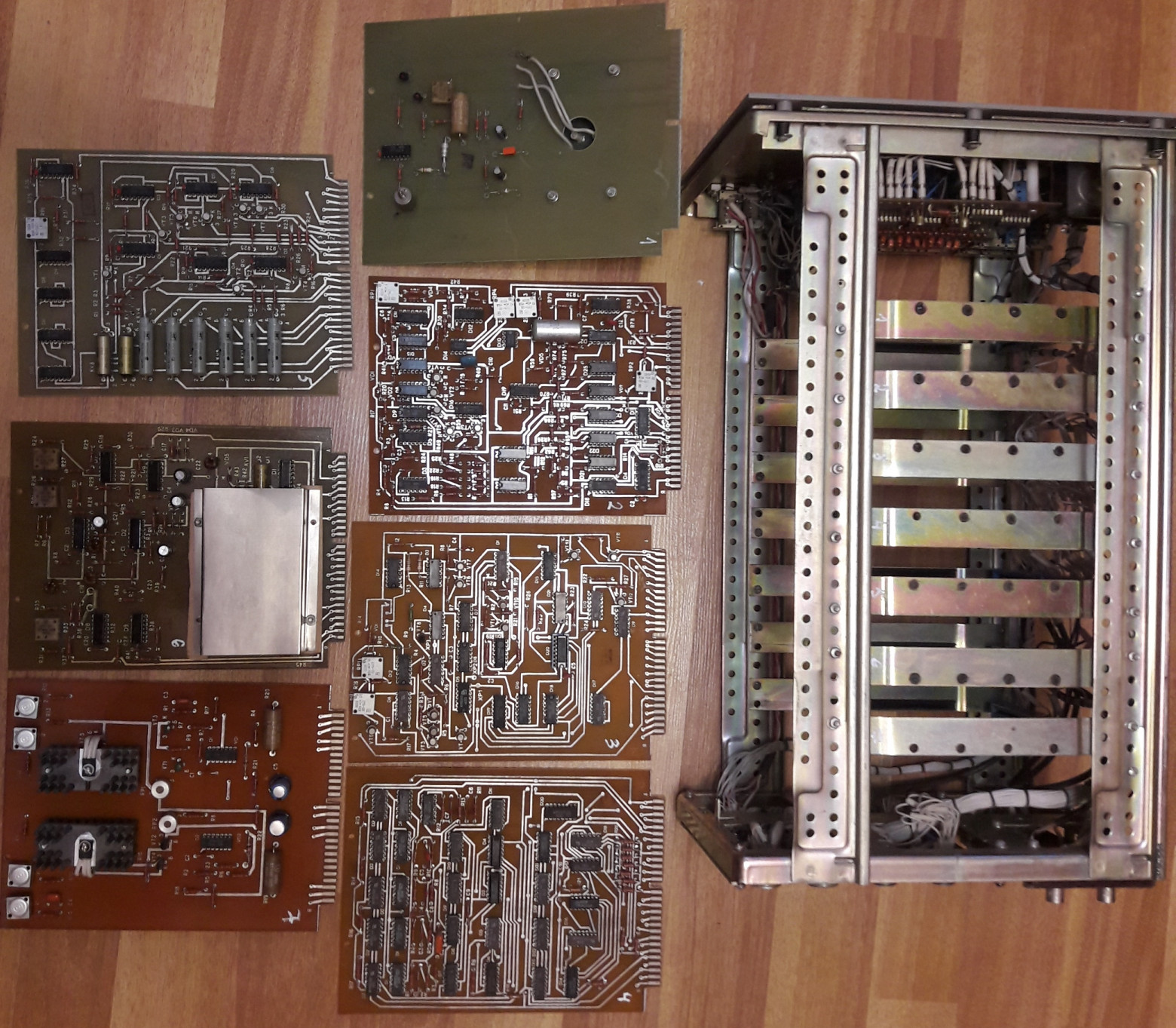 Растровый электронный микроскоп МРЭМ-100. Невымерший советский мамонт. Часть 1. Спячка - 24