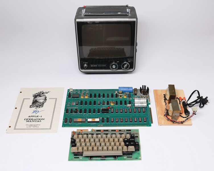 Самый ранний прототип платы компьютера Apple-1 ушёл с молотка за сумму в пять раз больше ожидаемой - 1 Самый ранний прототип платы компьютера Apple-1 ушёл с молотка за сумму в пять раз больше ожидаемой