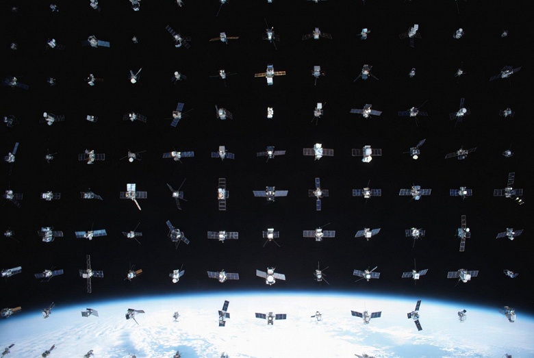 «Космос настолько огромен, что это невозможно понять». Илон Маск утверждает, что миллион новых спутников SpaceX будут находиться на огромном расстоянии друг от друга - 1 «Космос настолько огромен, что это невозможно понять». Илон Маск утверждает, что миллион новых спутников SpaceX будут находиться на огромном расстоянии друг от друга