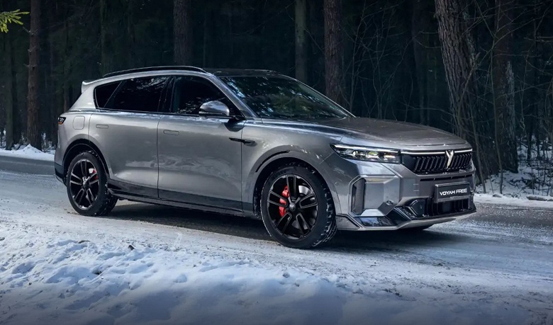 В Китае назвали самые качественные гибриды и электромобили: второе место у Mercedes-Benz, 12-е &mdash; у Li Auto, 20-е &mdash; у Toyota