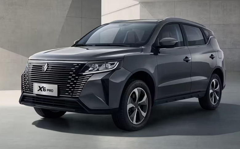 В России дорожают даже не самые популярные машины: Livan S6 Pro и Livan X6 Pro прибавили по 200 тыс. рублей - 1 В России дорожают даже не самые популярные машины: Livan S6 Pro и Livan X6 Pro прибавили по 200 тыс. рублей