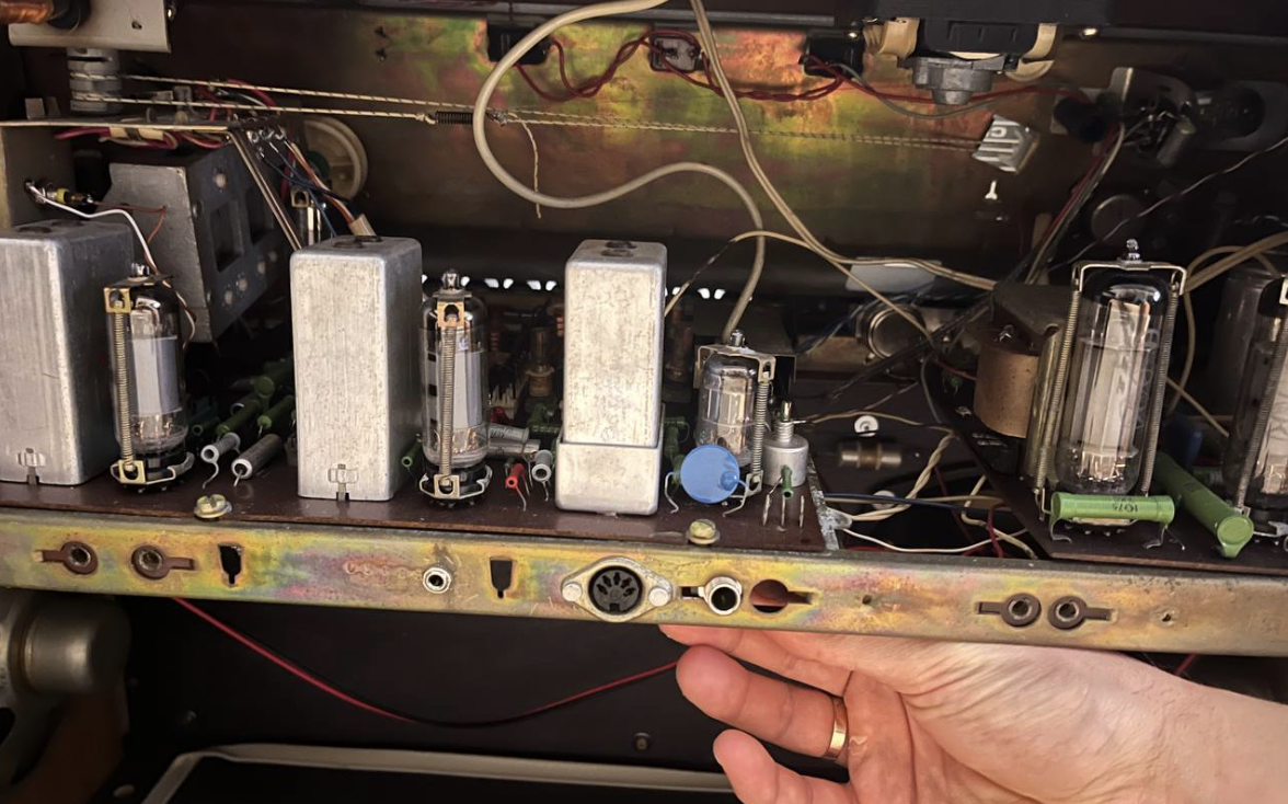 Ригонда 2.0: как я Алису на радиоле женил, или Две причины вскрыть советский музыкальный центр - 9