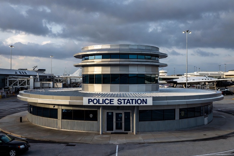 &laquo;Здесь находится множество активов, связанных с деятельностью SpaceX, которые надо защищать&raquo;. На космодроме Starbase появится полицейский участок